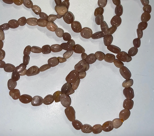 PEACH MOONSTONE BRACELET